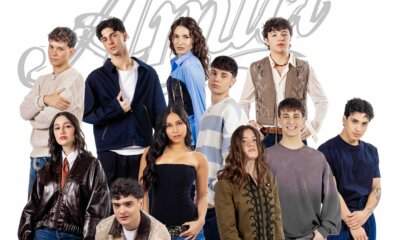 Maria De Filippi sul palco del serale di Amici 25