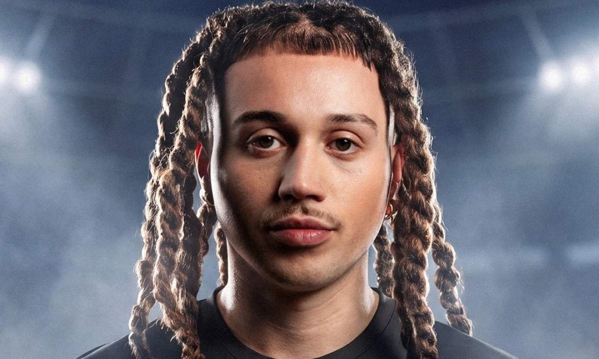 Tracklist dell'album SANTISSIMO di Sayf presentata come una schedina del Totocalcio con i loghi Atlantic Records e Sugar