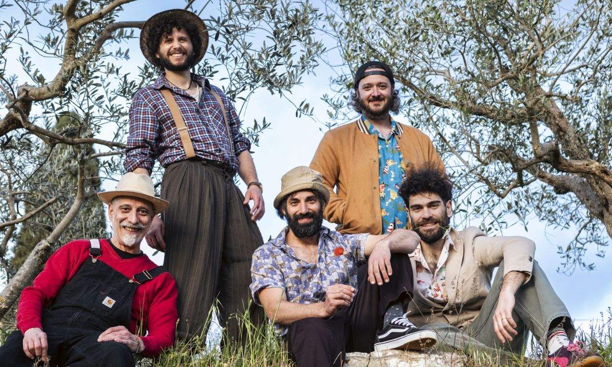 Intervista ai CarroBestiame, che presentano Nel tempo in cui le cose erano fatte per durare