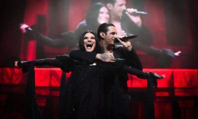 Achille Lauro e Laura Pausini sul palco dell'Arena Ciudad de México durante l'Io canto / Yo canto World Tour.