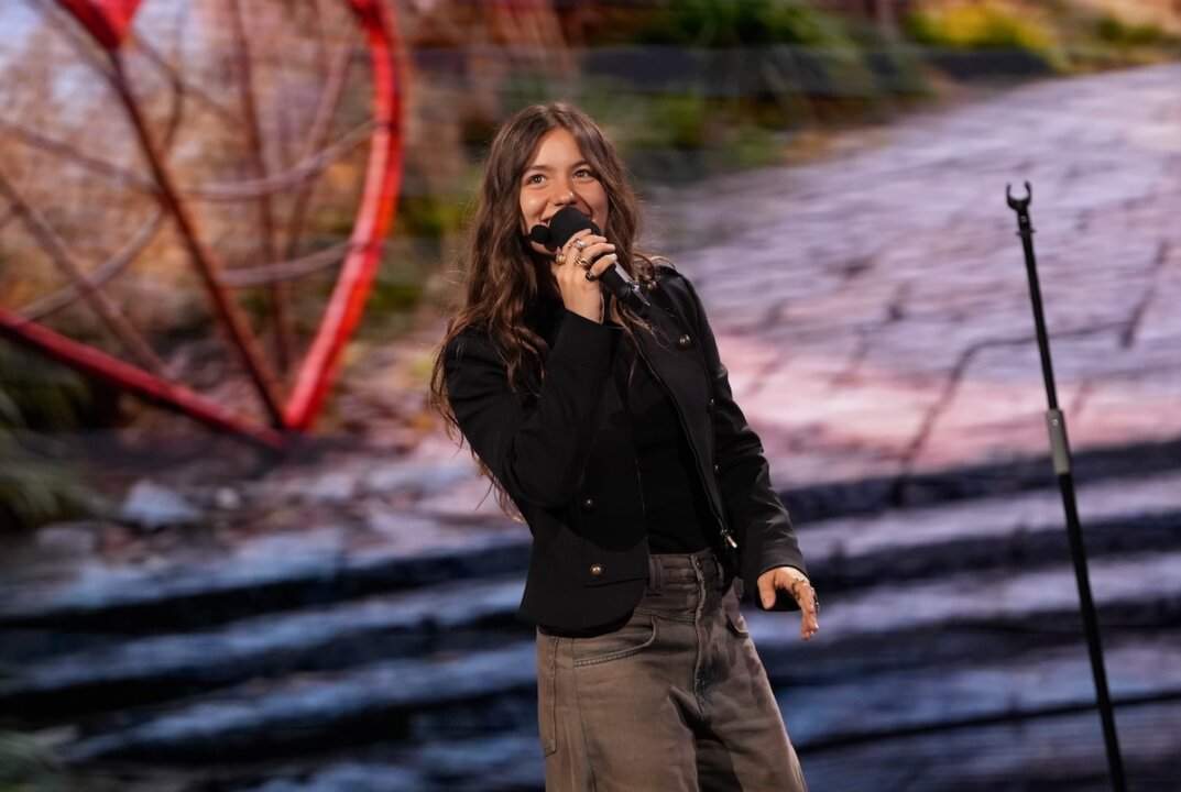 Elena finalista di Amici 25 per la categoria canto