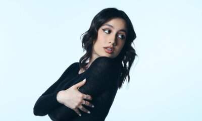 Angie ritratto promozionale per il nuovo album Sogni di Vetro