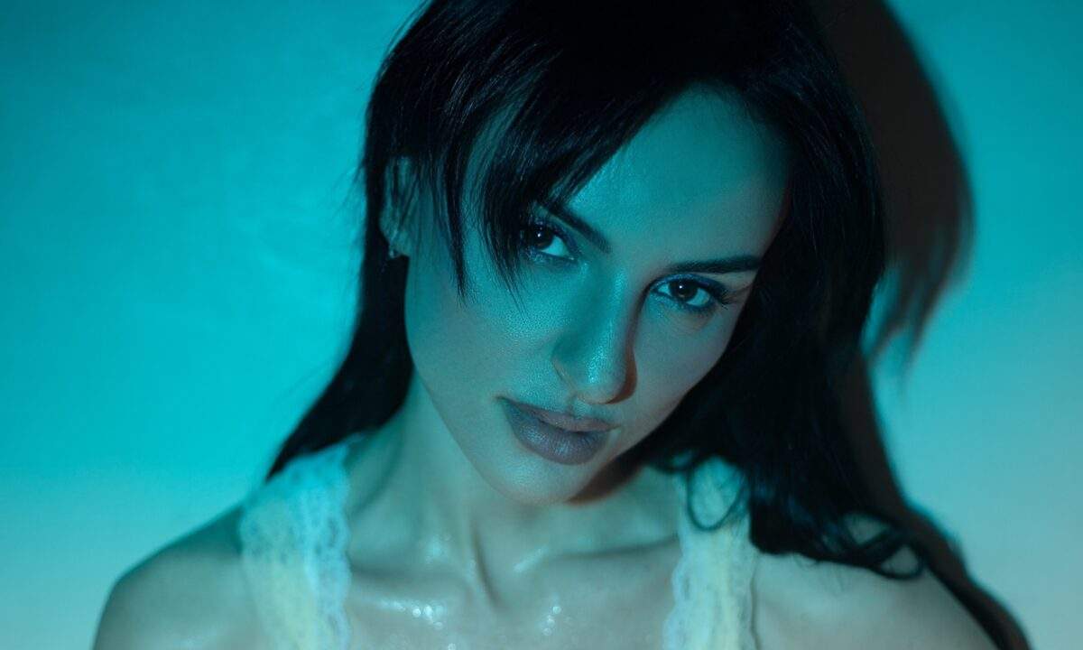 Arisa nella foto promozionale di Rugiada, nuovo singolo in uscita l’8 maggio Titolo immagine: Arisa - Rugiada