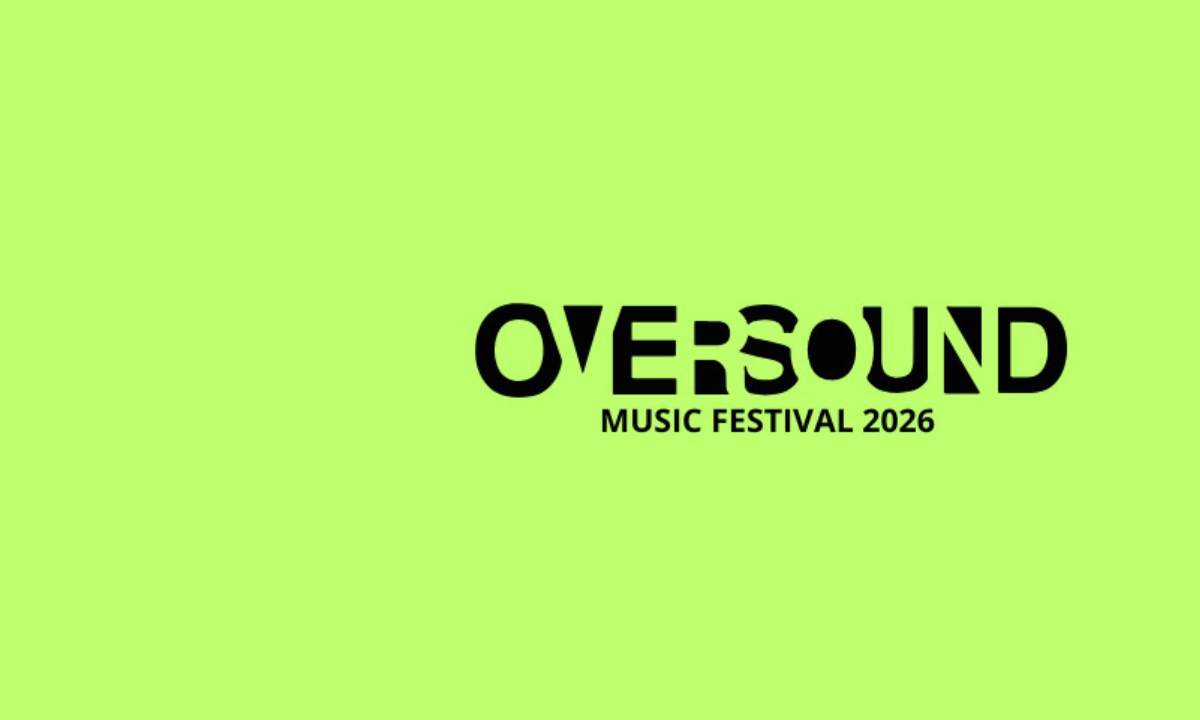 Logo dell'Oversound Music Festival 2026 in nero su sfondo lime, scritta "Oversound" in tipografia geometrica con sottotitolo "Music Festival 2026"