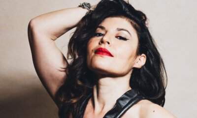 Giusy Ferreri durante un evento pubblico dopo la registrazione della sua voce come marchio sonoro presso l’EUIPO