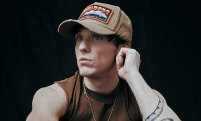 Irama, foto promozionale del nuovo singolo "Cabana" in uscita il 15 maggio.