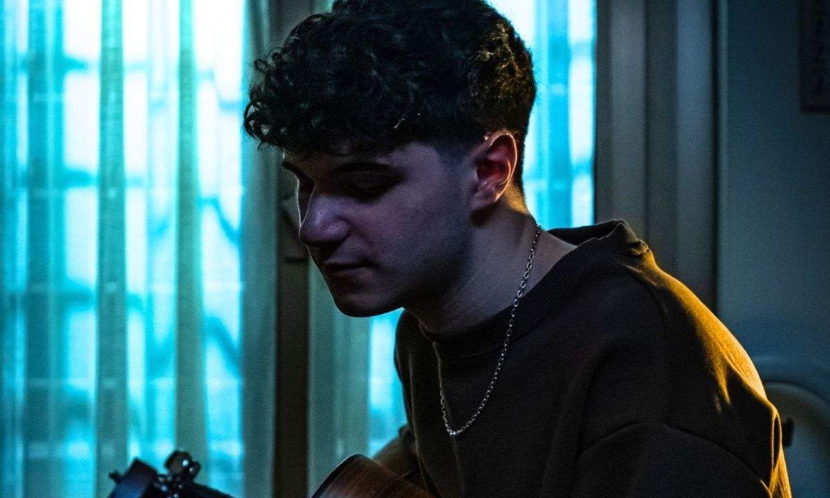 OrioN canta l'importanza di essere se stessi nel disco "L'ultimo romantico"