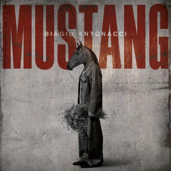 The cover of Biagio Antonacci's Mustang album, figure with a horse's head
