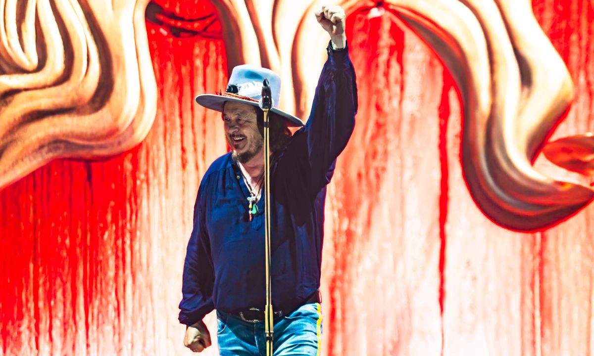 Zucchero durante il tour BAILA 25th annuncia il concerto finale del 2027 allo Stadio San Siro di Milano.