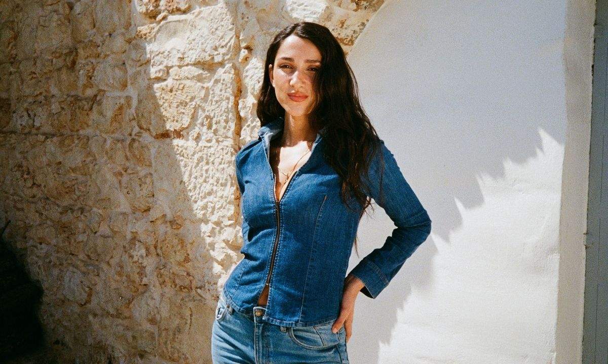 Camilla Magli torna alle origini per ritrovare se stessa nel nuovo singolo "Menta"