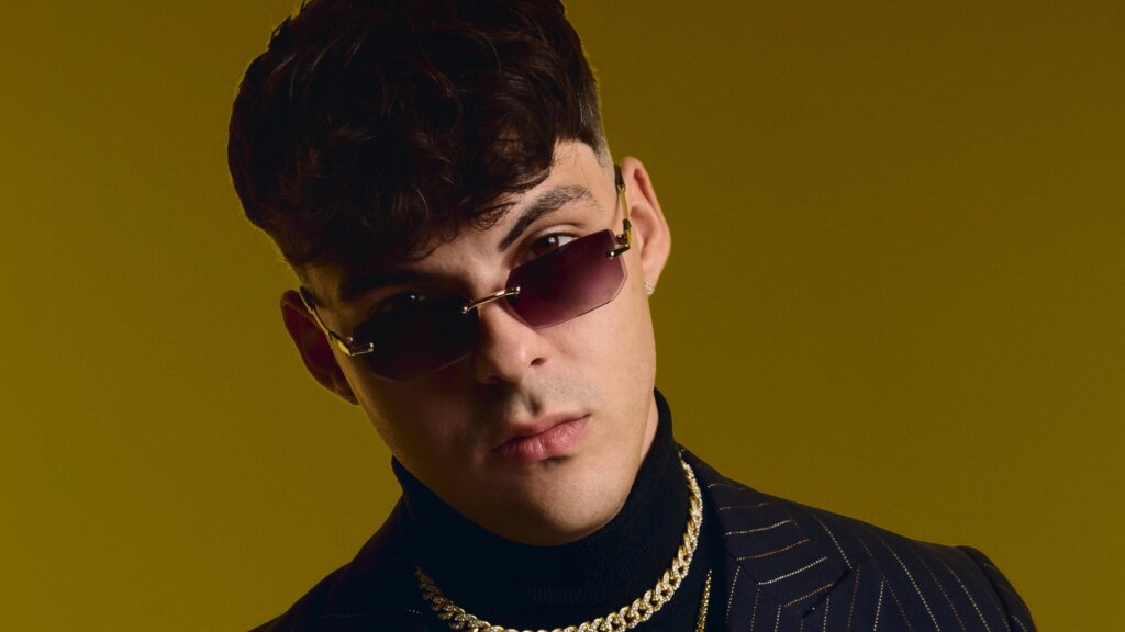 Flaco G in una foto promozionale per l'uscita di The Goldfather Gdeluxe