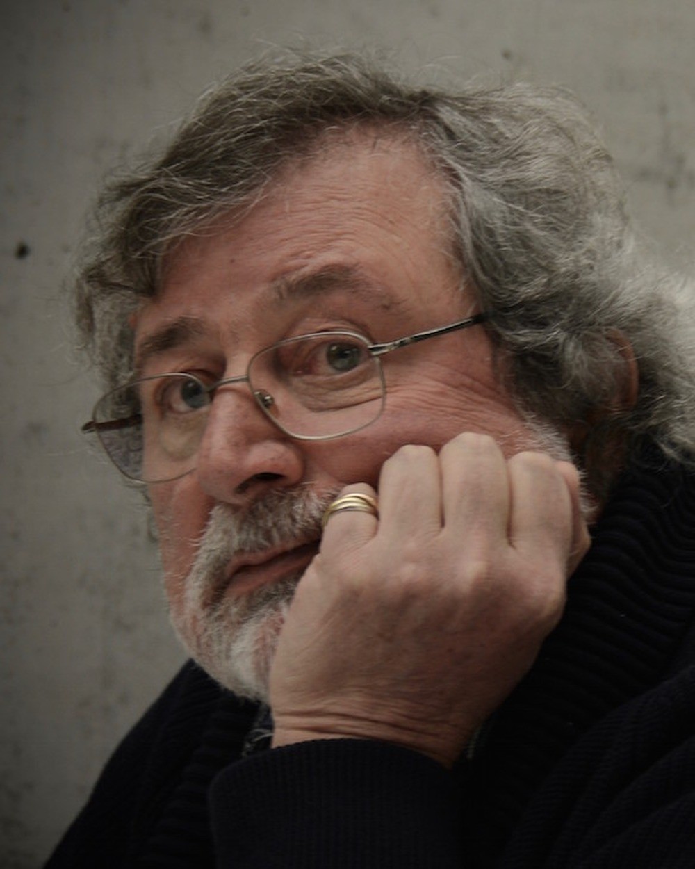 Ritratto di Francesco Guccini