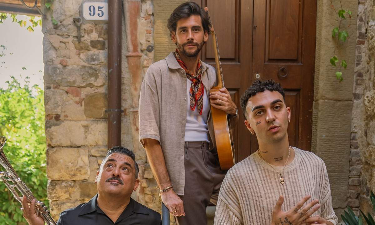Welo, Alvaro Soler e Roy Paci nella foto ufficiale del singolo Il sole