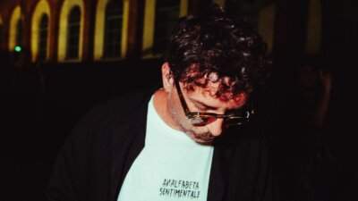 Willie Peyote per l’uscita del singolo Non c’è di che