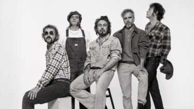 Le Vibrazioni nella foto promozionale del nuovo singolo Forse sono felice, in uscita il 30 ottobre 2026