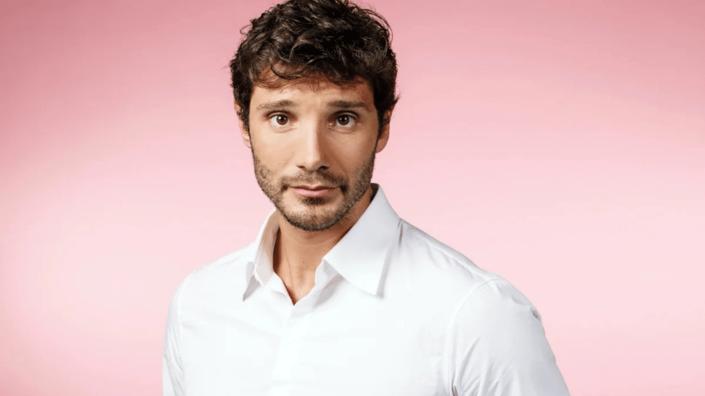 Stefano De Martino, direttore artistico di Sanremo 2027, nella foto ufficiale Rai